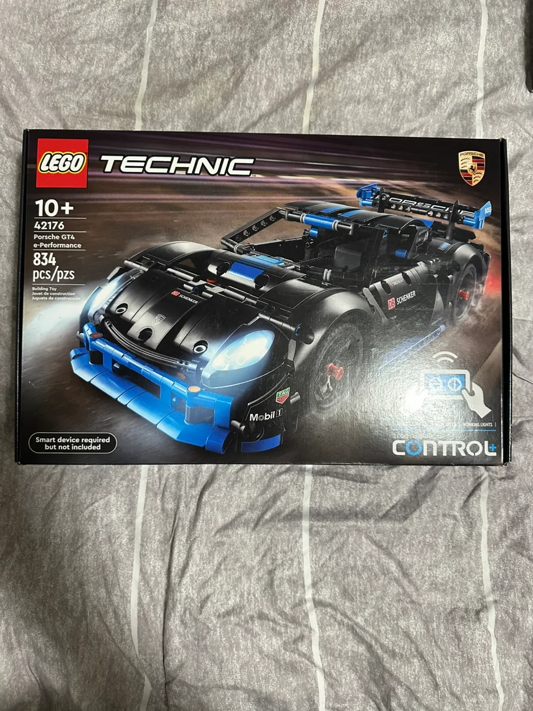 LEGO Technic Porsche GT4 e-Performance 42176
