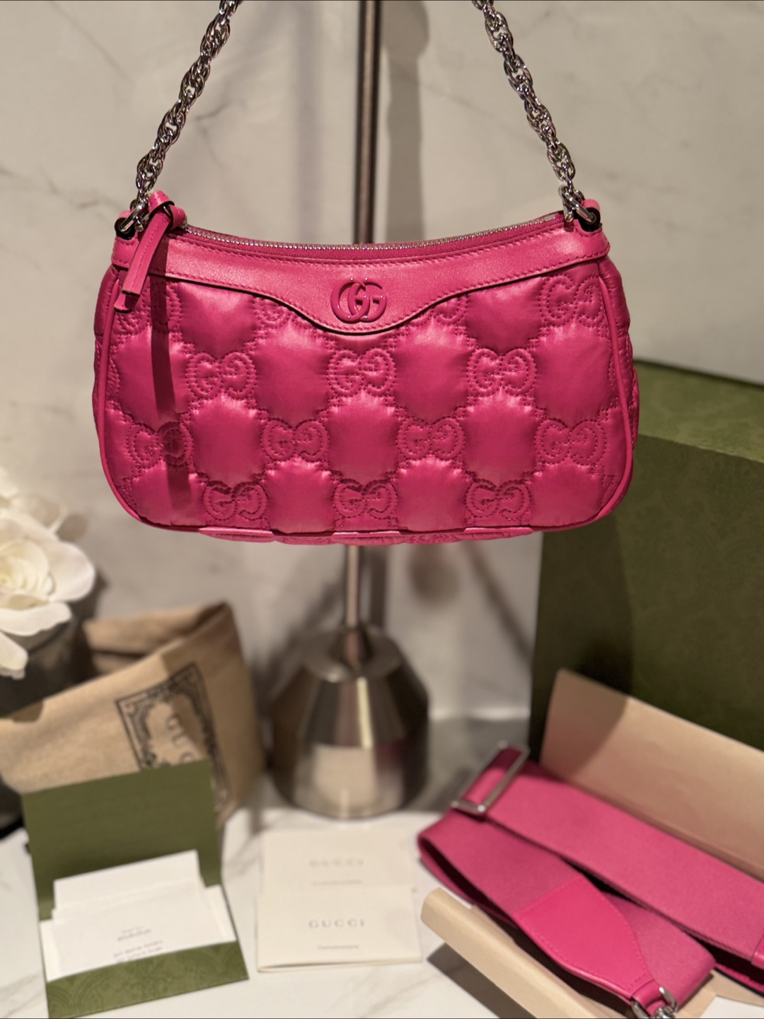 Gucci Pink Shoulder Bag - photo 3