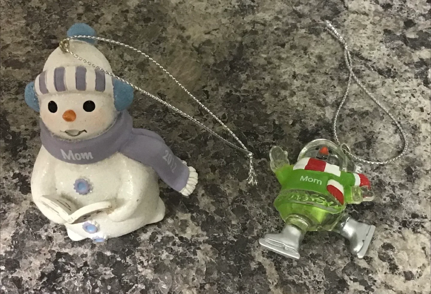 Assorted Decorative Ornaments image indicator(8)