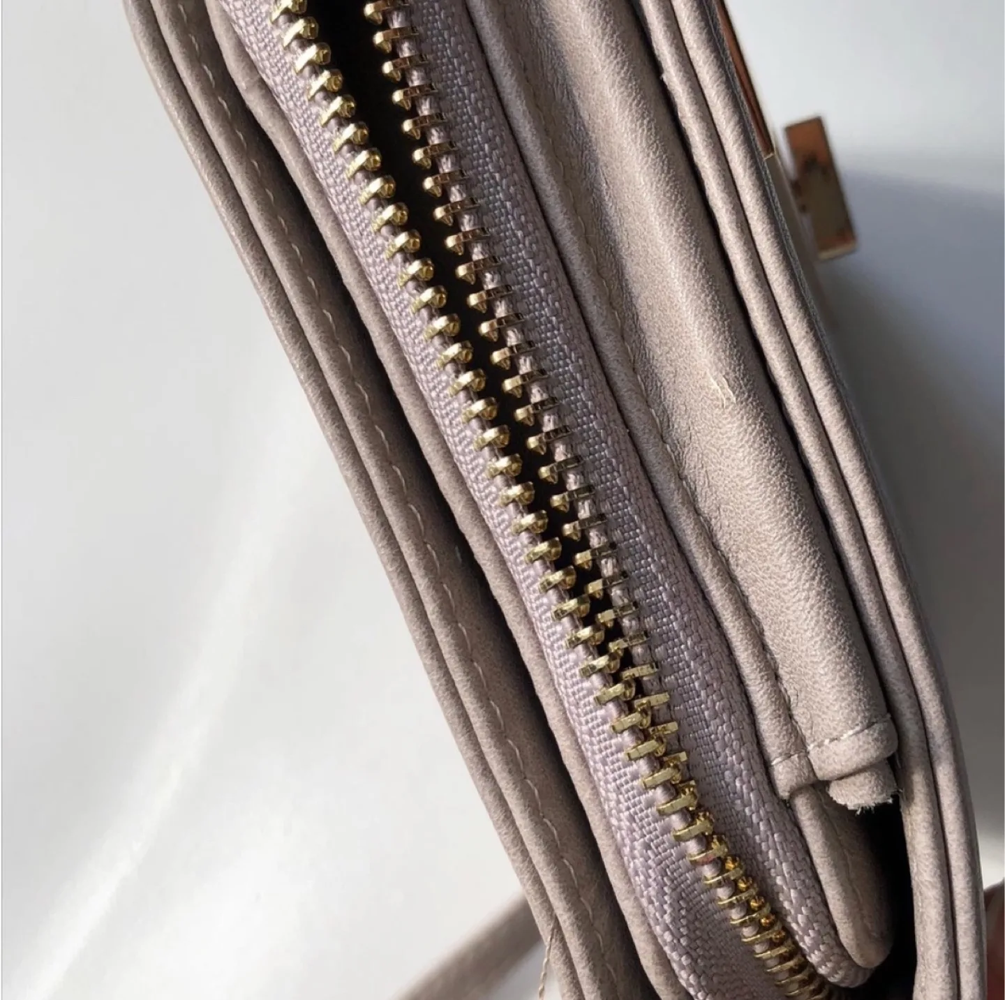 Crossbody Purse image indicator(4)