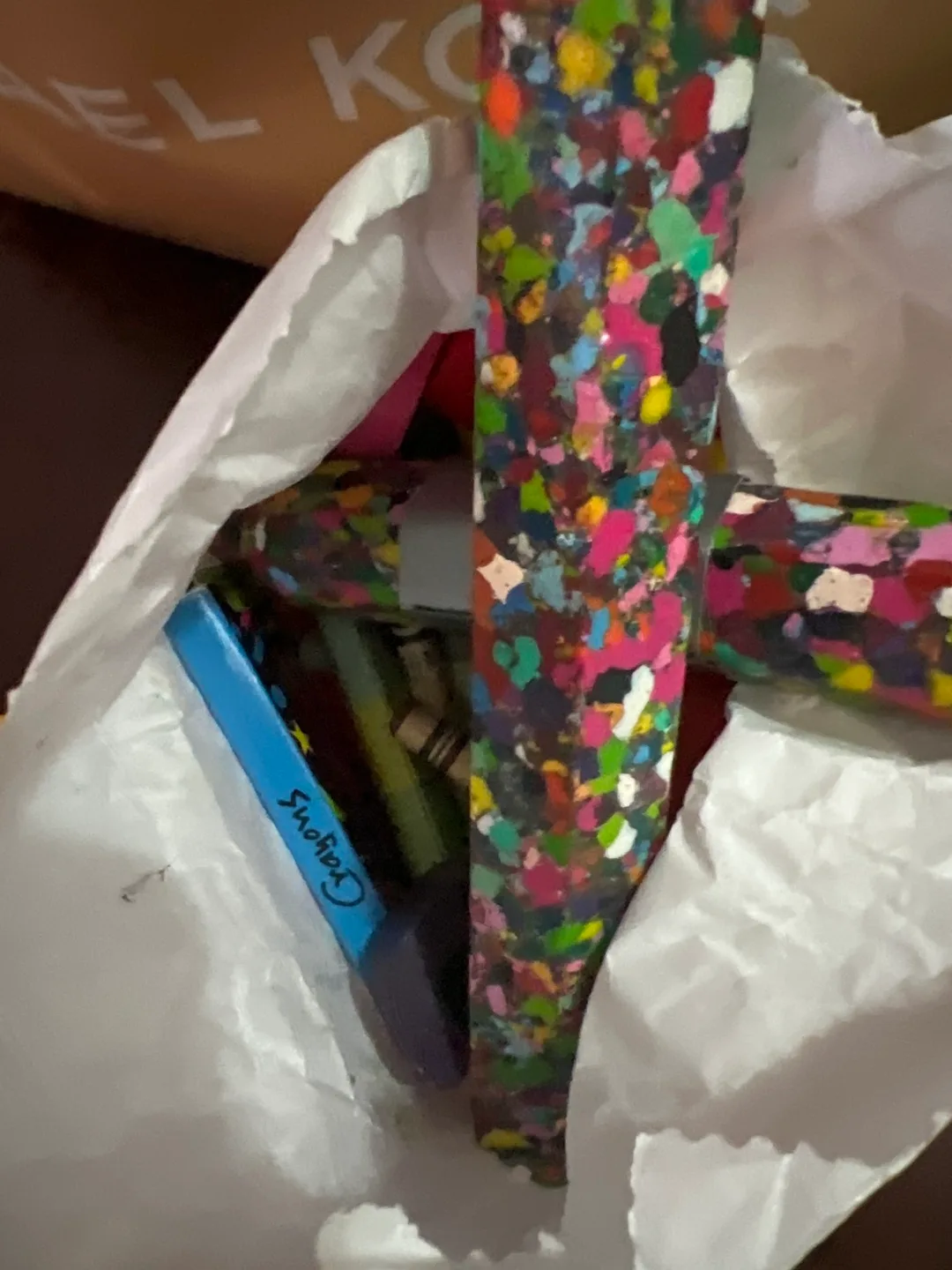 Bag of Crayons image indicator(2)