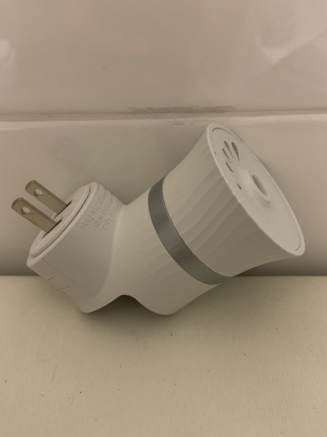 Air Wick Advanced Plug-In Scented Oil Warmer #freecycle - photo 2