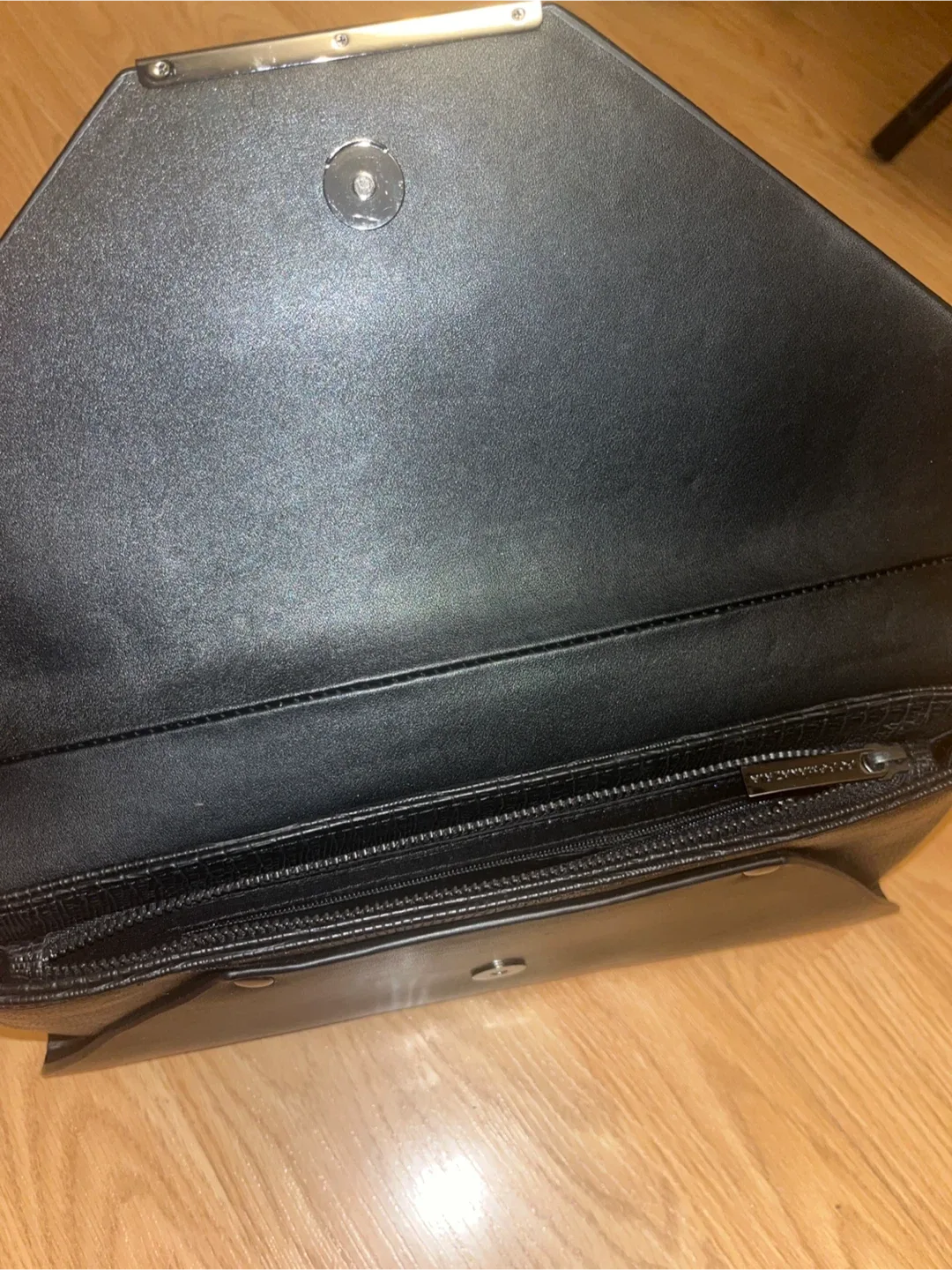 BCBG leather clutch image indicator(2)