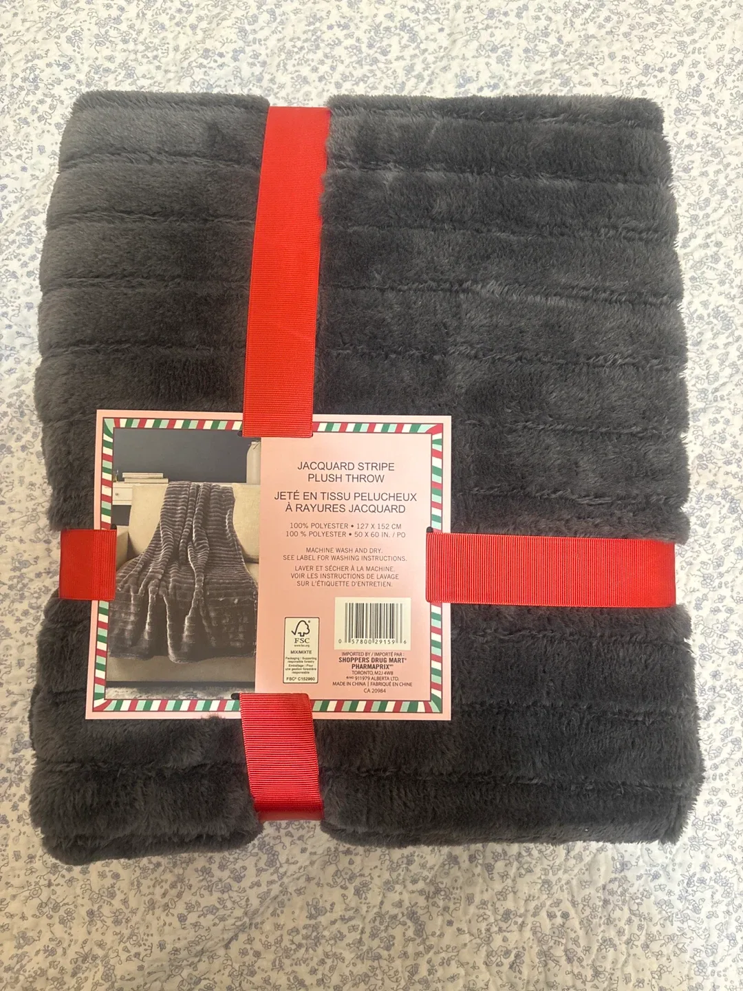 NEW Jacquard Fluffy Throw Blanket image indicator(2)