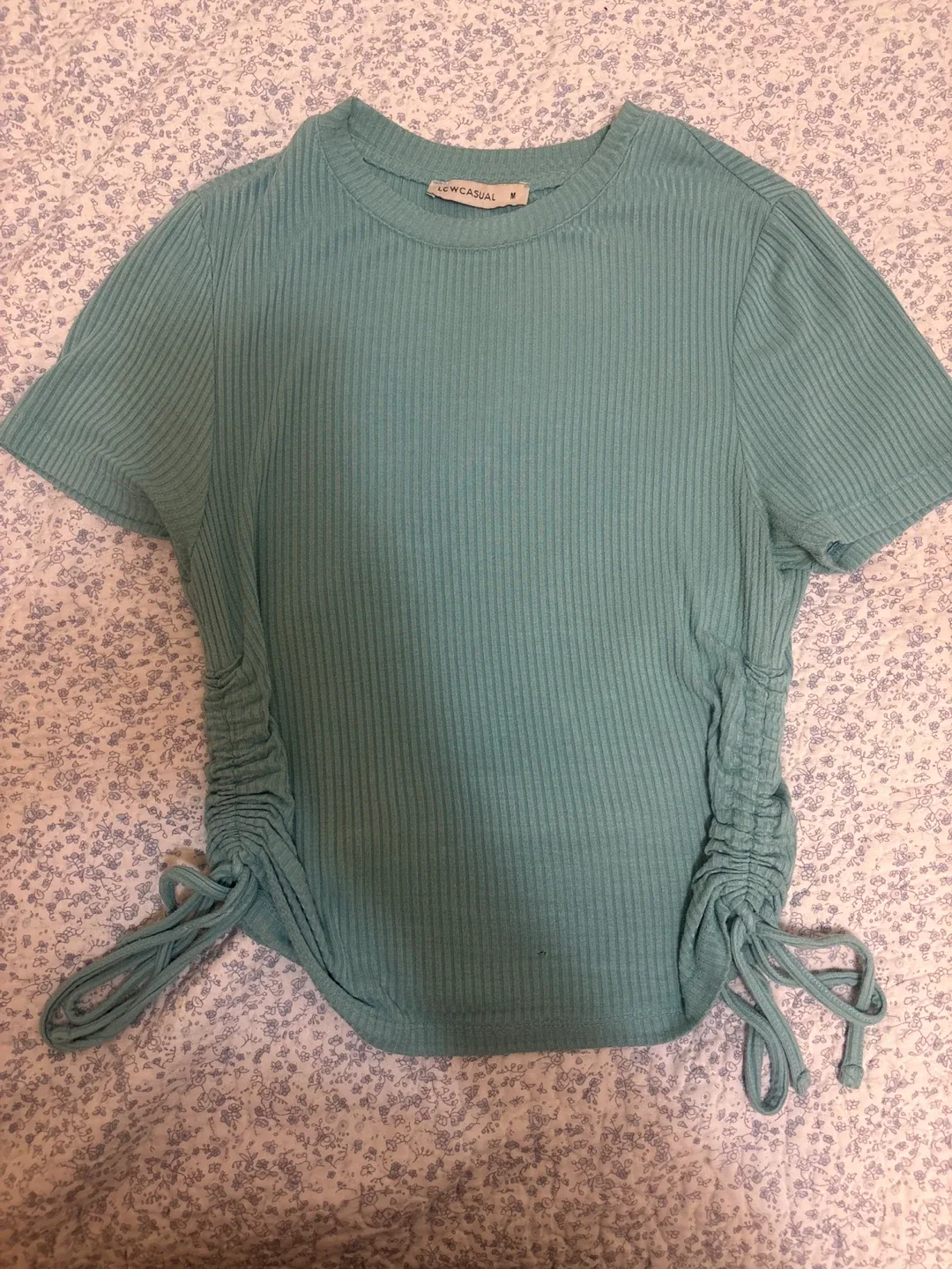 LCW Teal Ribbed Ruched Top - Size M thumbnail