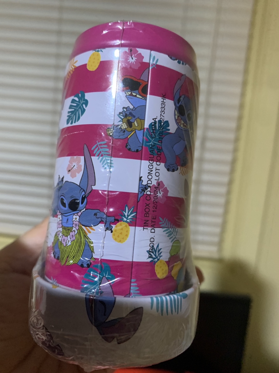 Disney Stitch Salt & Pepper Set with Holder - photo 3
