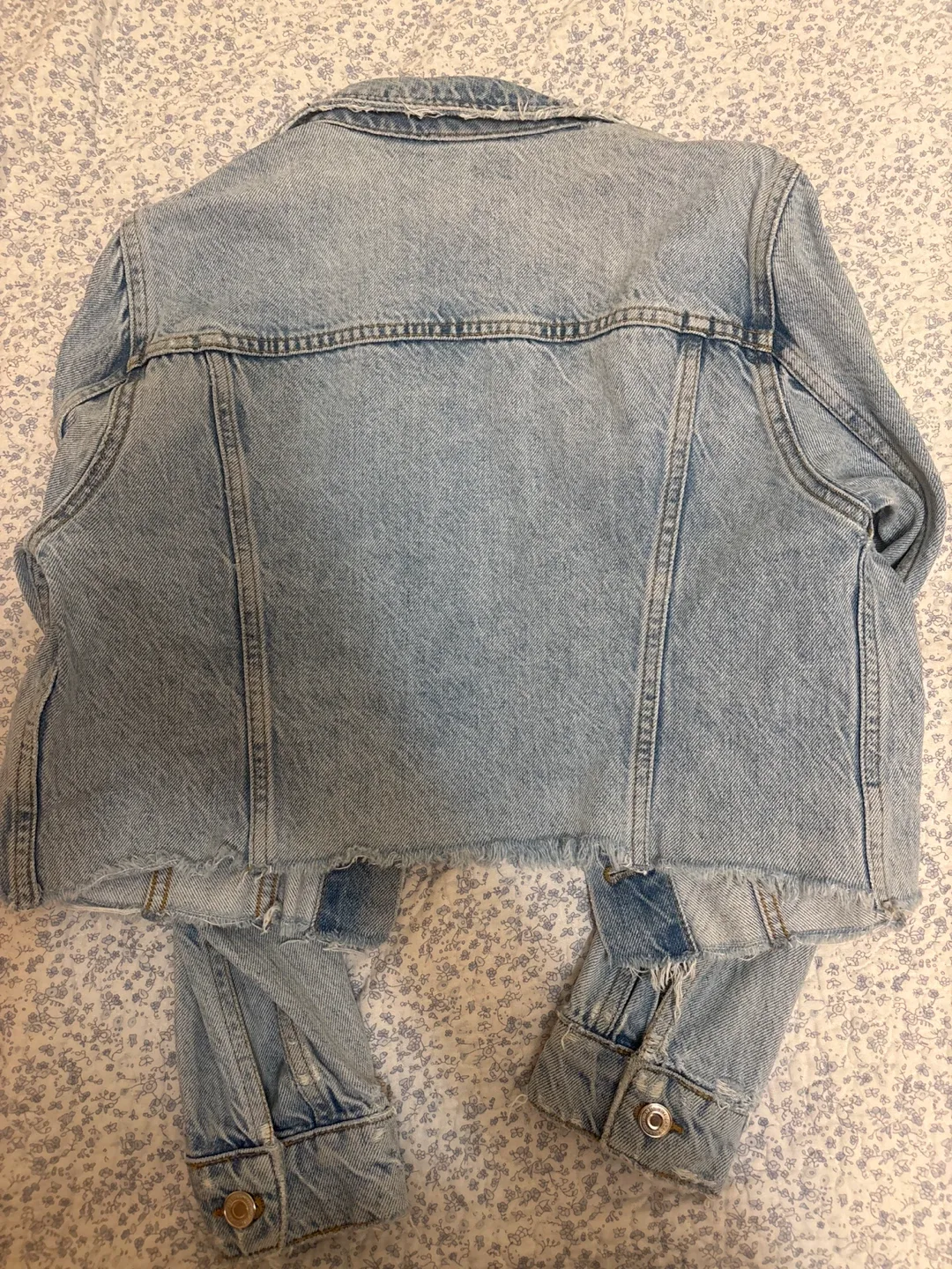 Zara Denim Jacket - Size S image indicator(2)