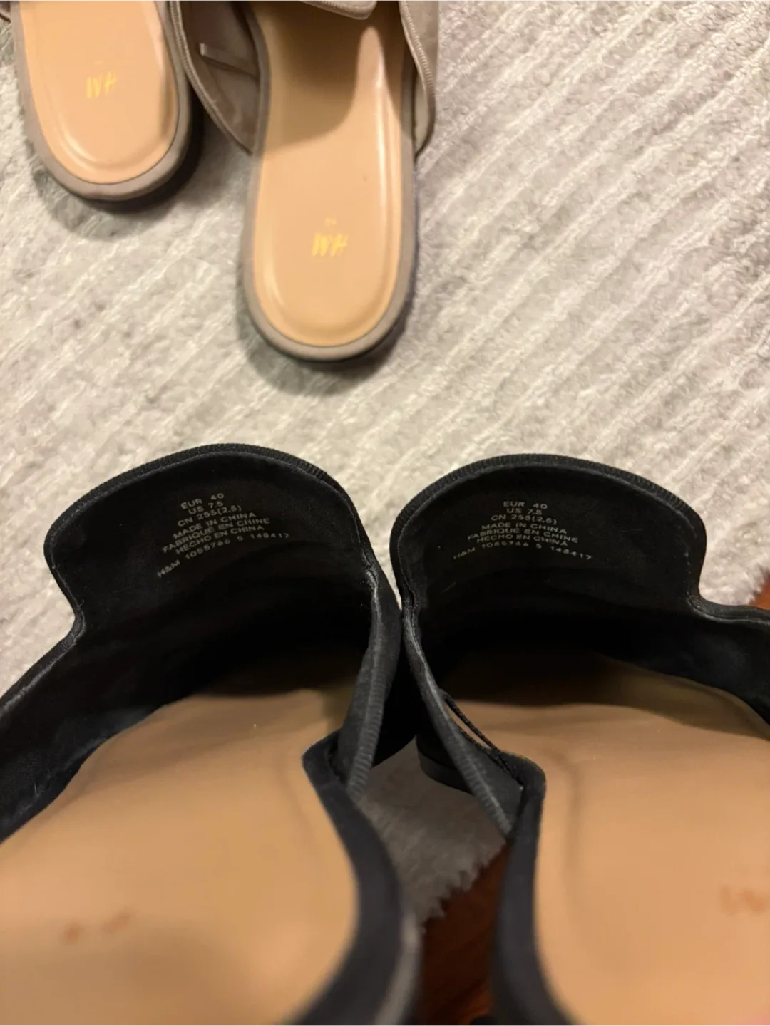 H&M Mules Size 40 (men’s) image indicator(4)