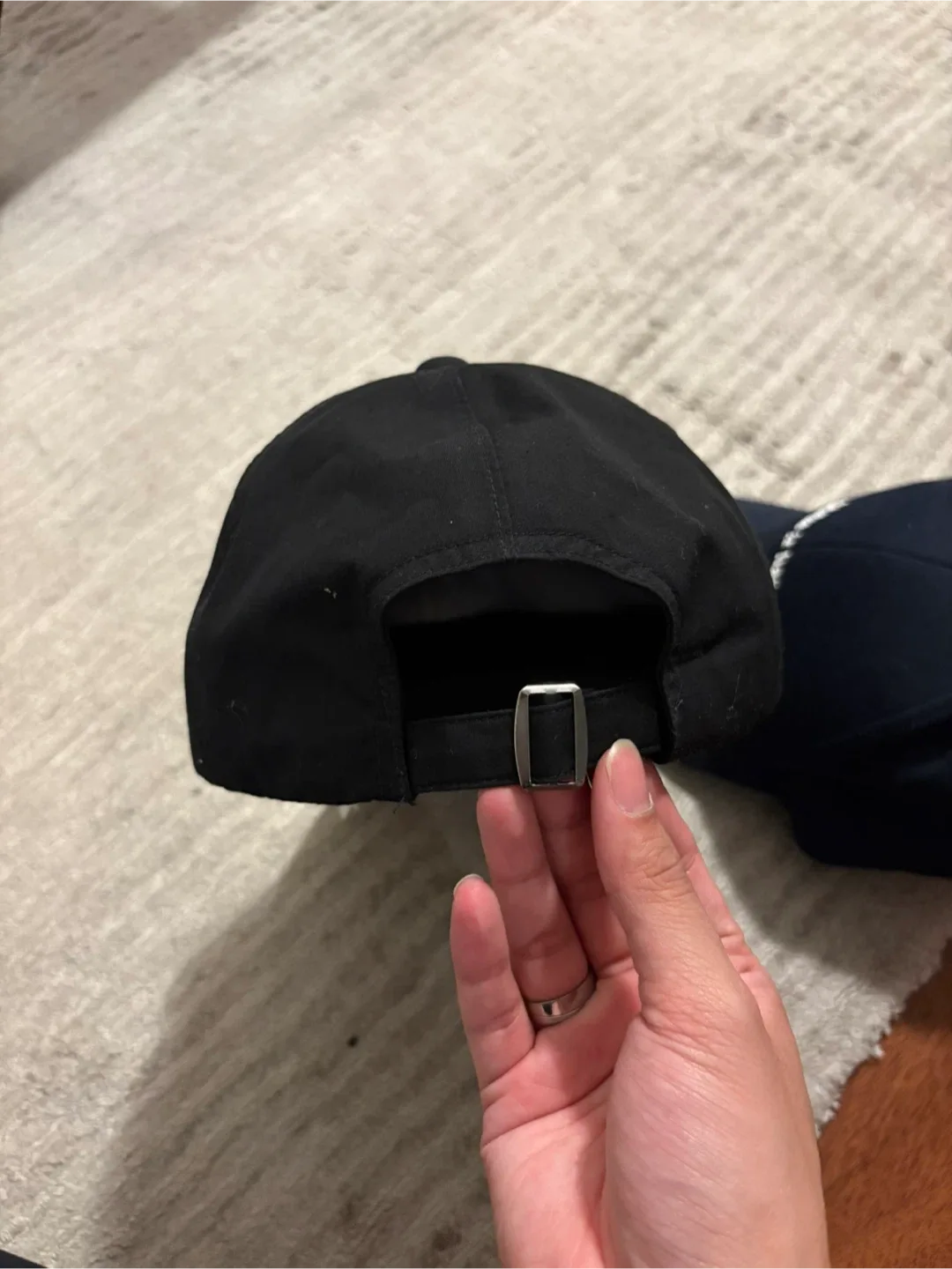 Caps for men image indicator(3)