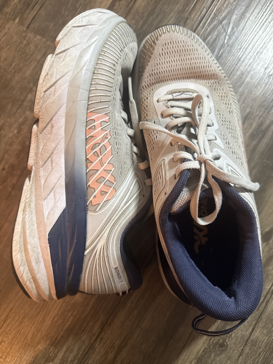 Hoka Bondi 7 Running Shoes size 8 - photo 5