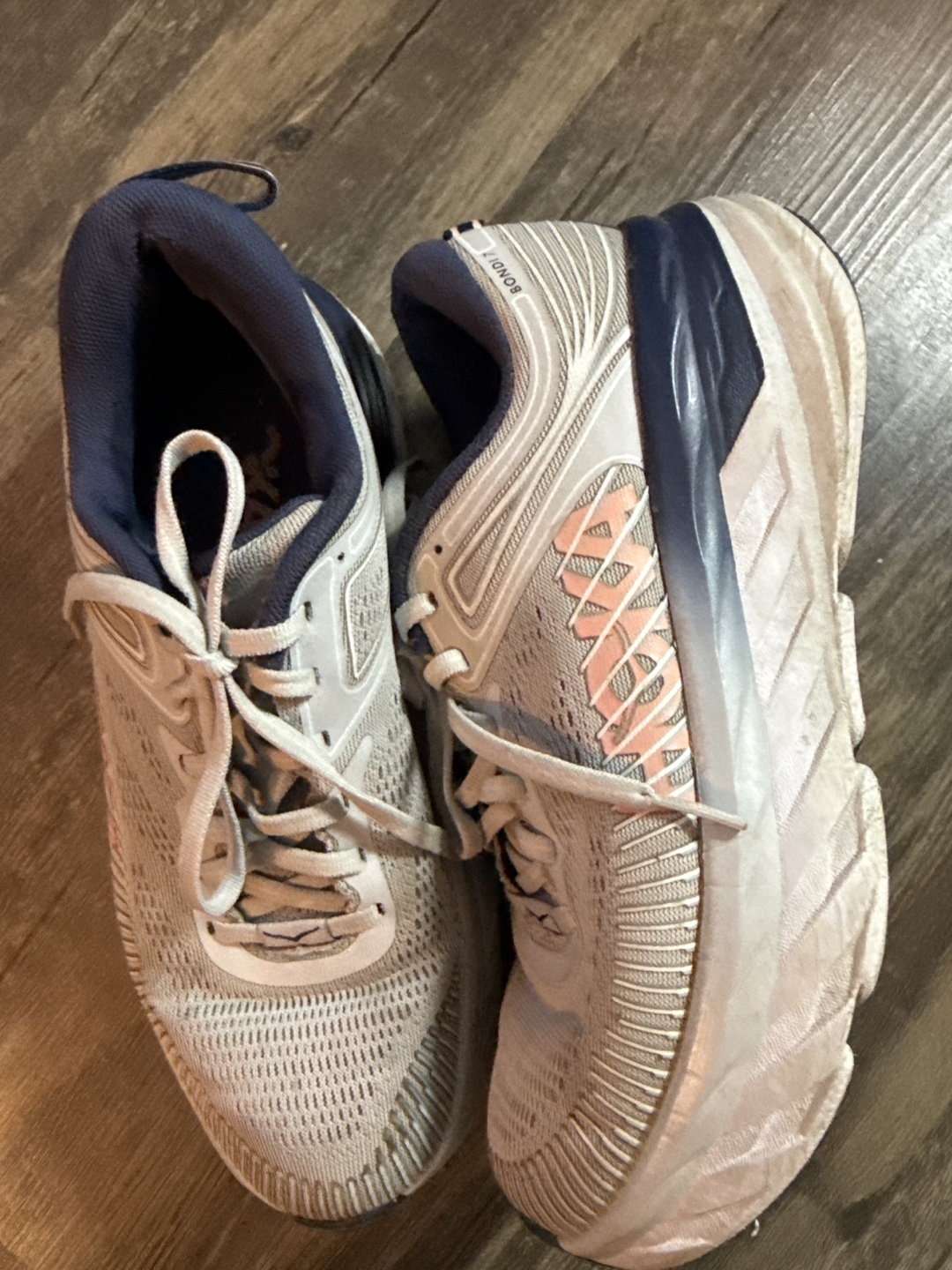 Hoka Bondi 7 Running Shoes size 8 - photo 2
