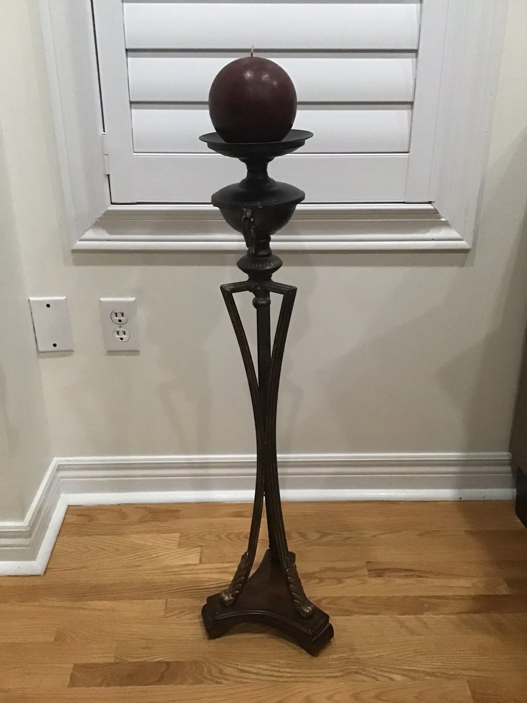 Metal Candle Holder Stand thumbnail