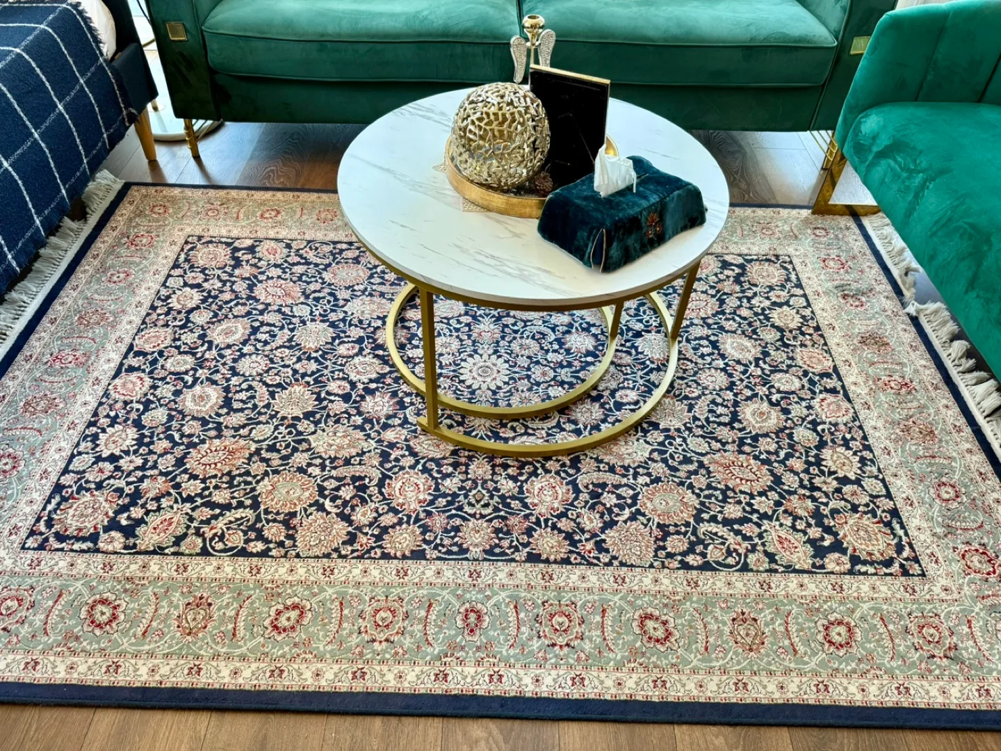 High quality Persian Rug image indicator(2)