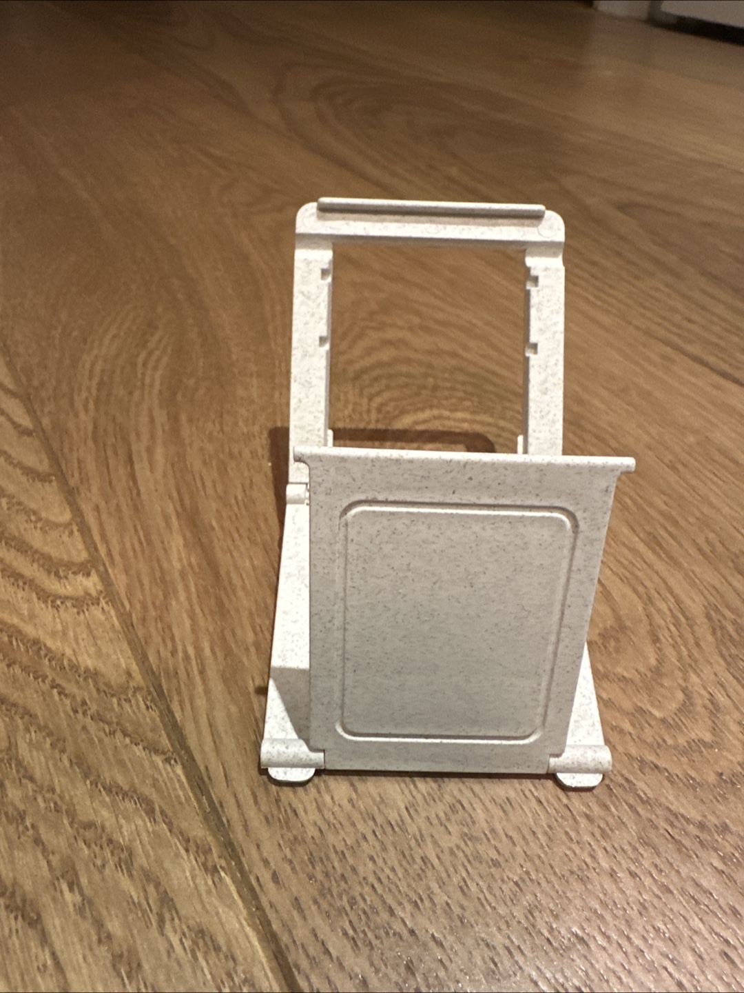 Adjustable Phone/Tablet Stand - Great Condition