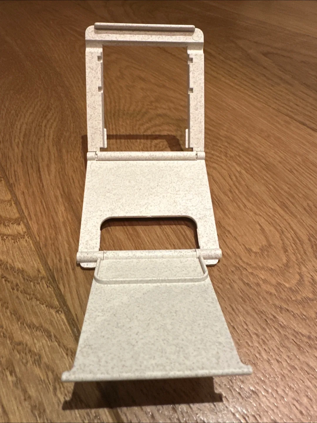 Adjustable Phone/Tablet Stand - Great Condition image indicator(2)