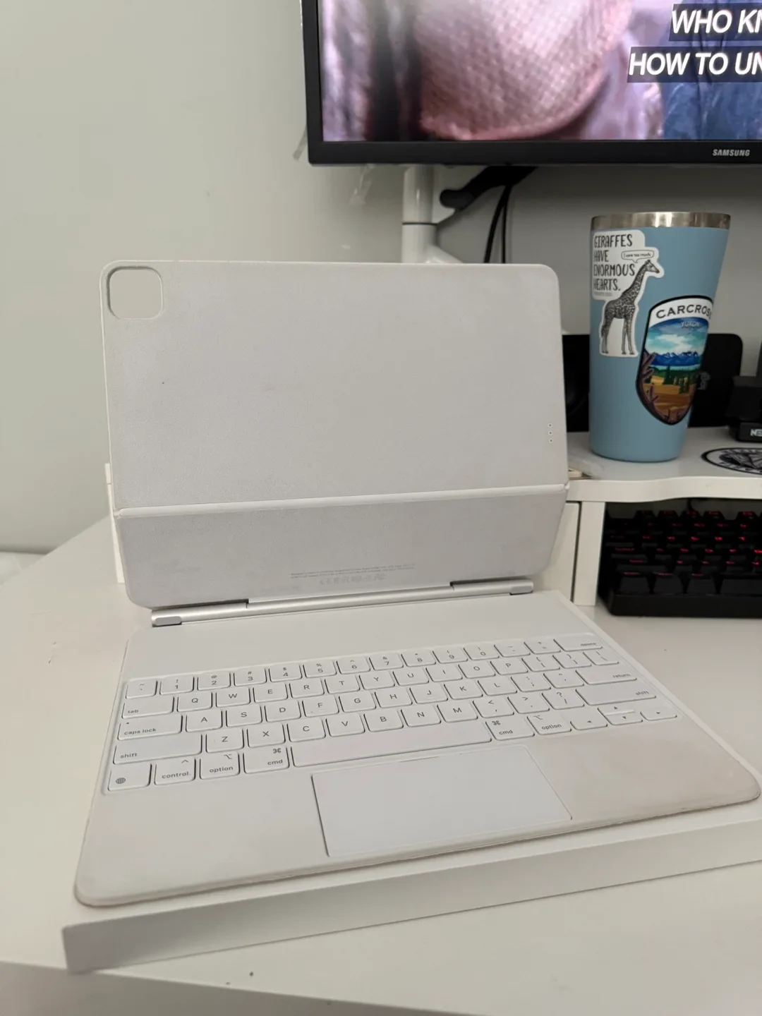 Apple iPad Pro 12.9-inch (5th Gen) 128GB image indicator(5)