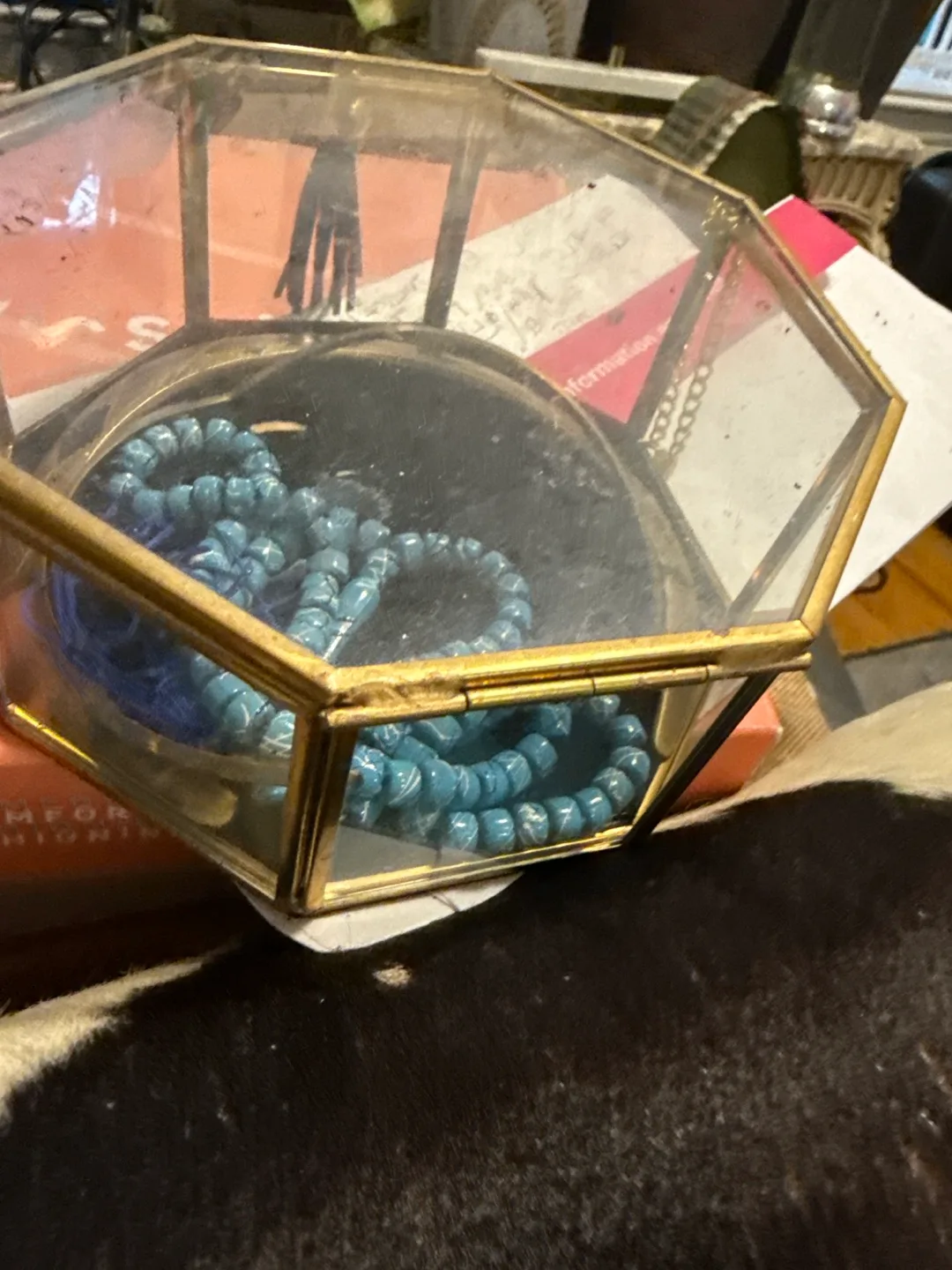 2 glasses jewel box identical image indicator(4)