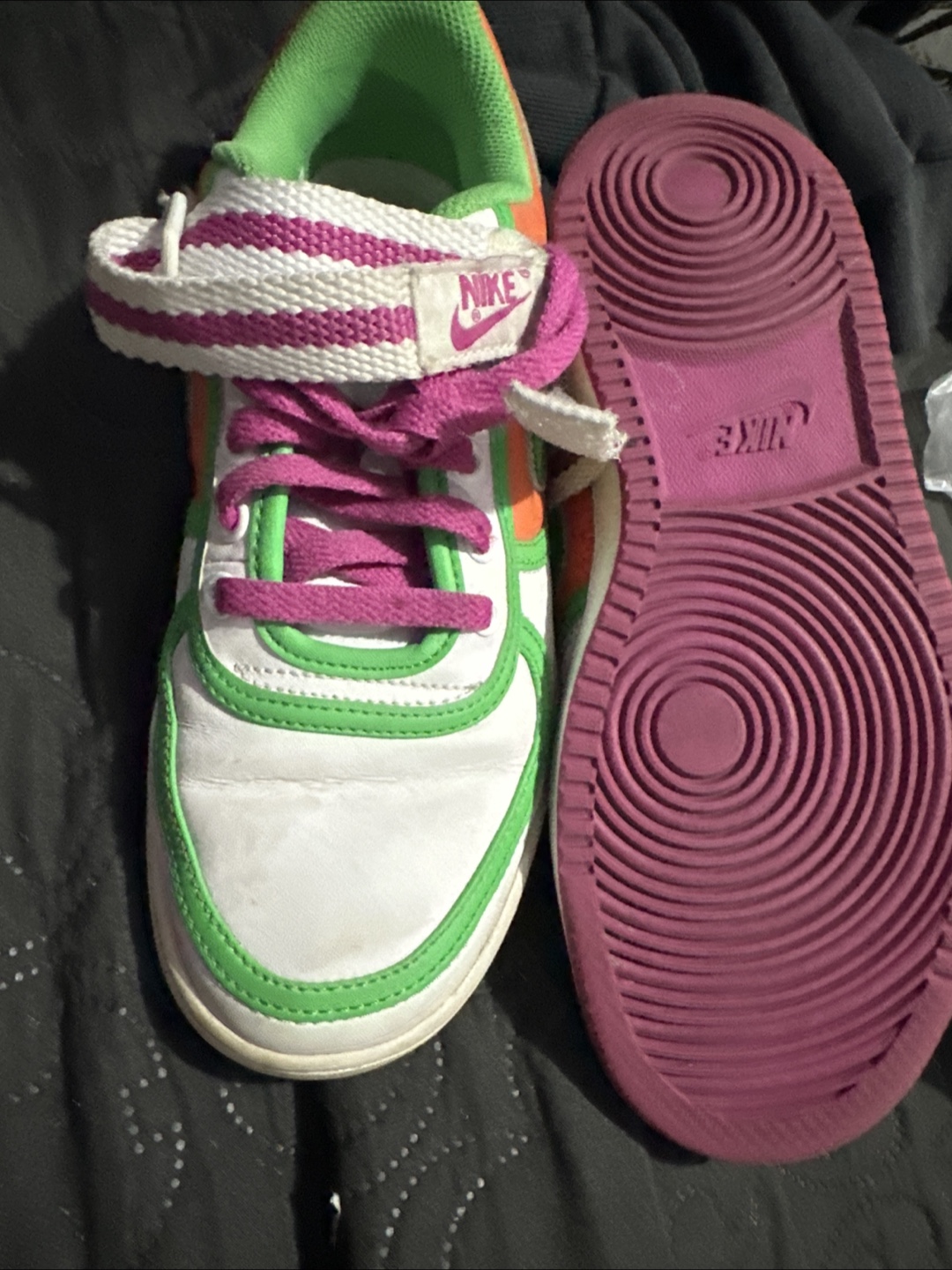 Nike Sneakers US 8.5 - photo 2