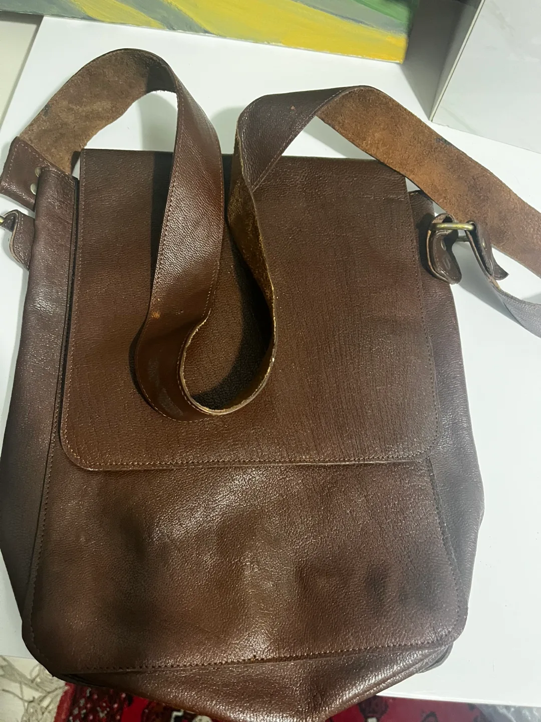 Brown Leather Messenger Bag image indicator(3)