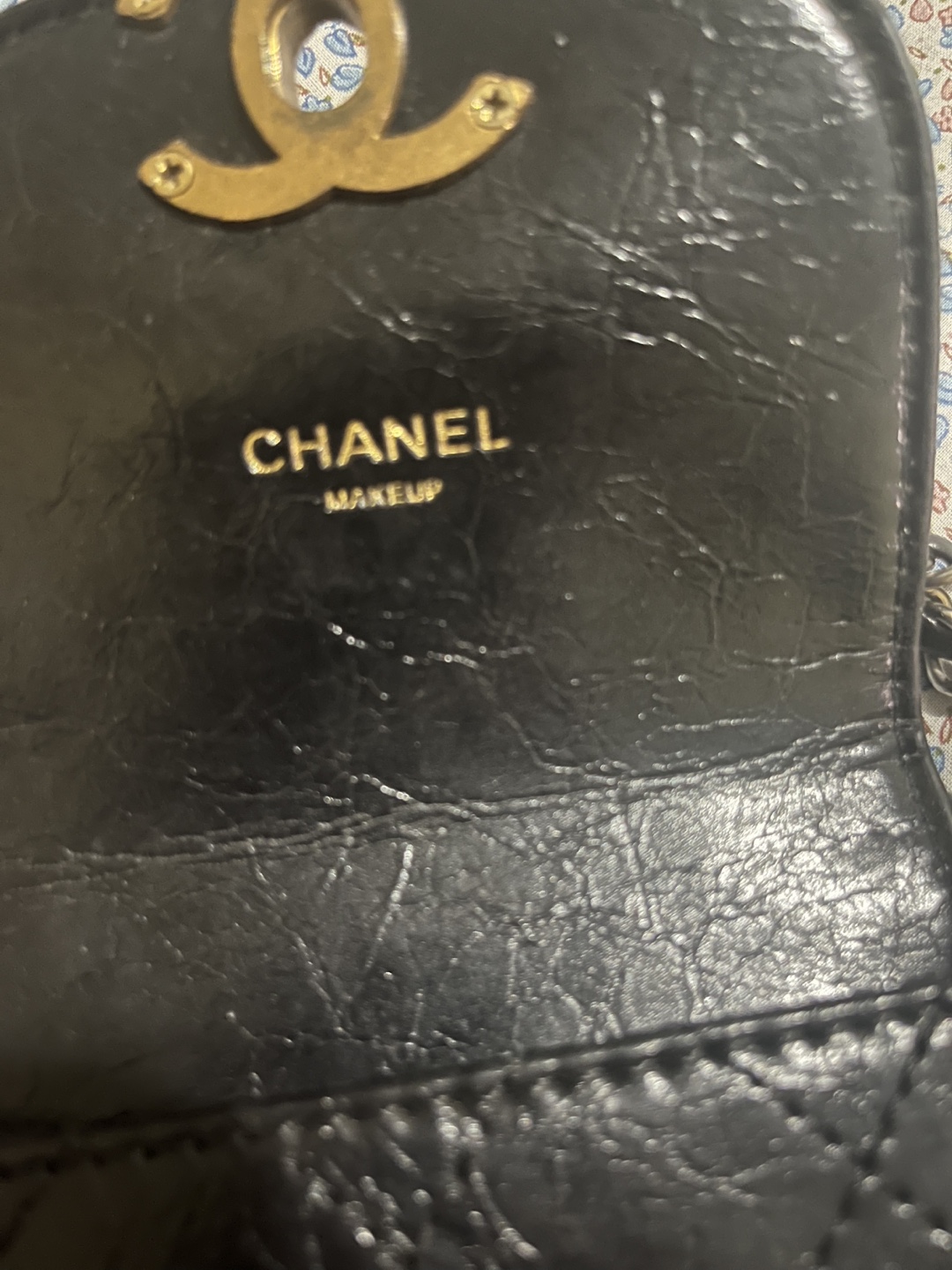 Chanel Black Makeup Bag and smart phone with Chain - photo 2