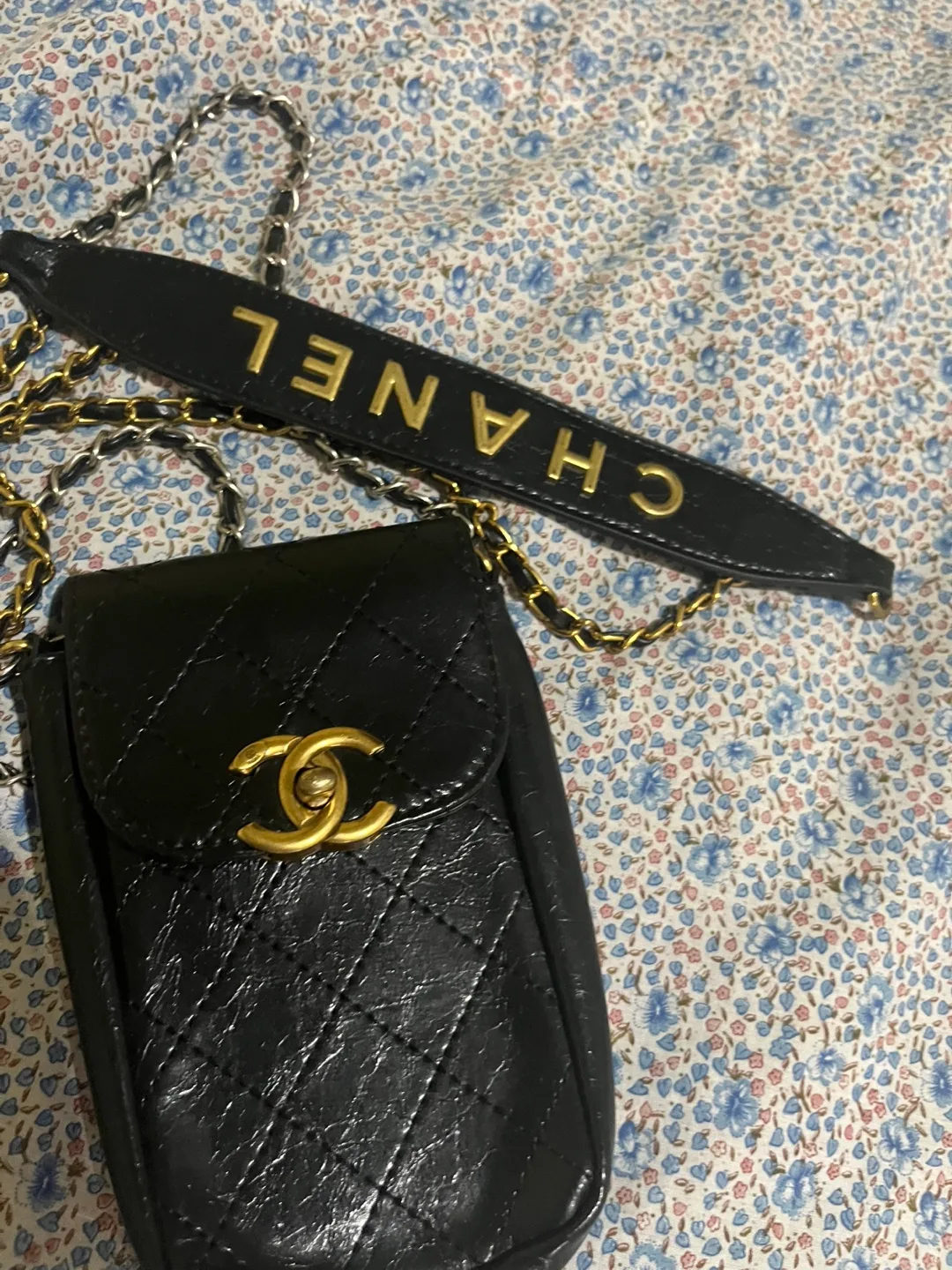 Chanel Black Makeup Bag and smart phone with Chain thumbnail