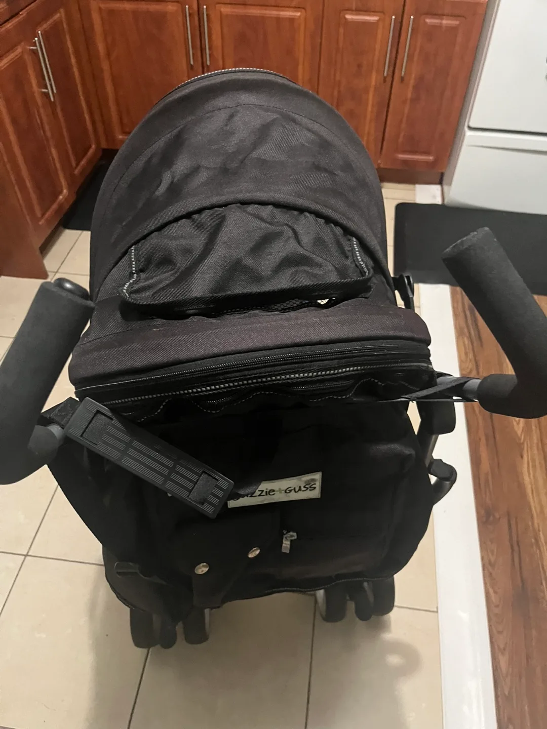 Guzzie+Guss Stroller - Blue & Black image indicator(5)