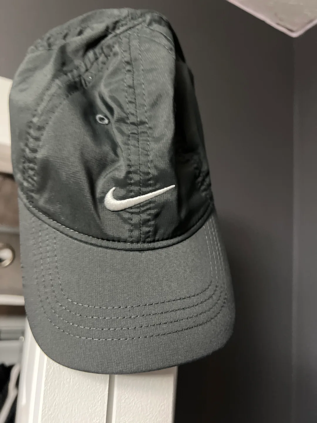 Nike Hat - Black thumbnail