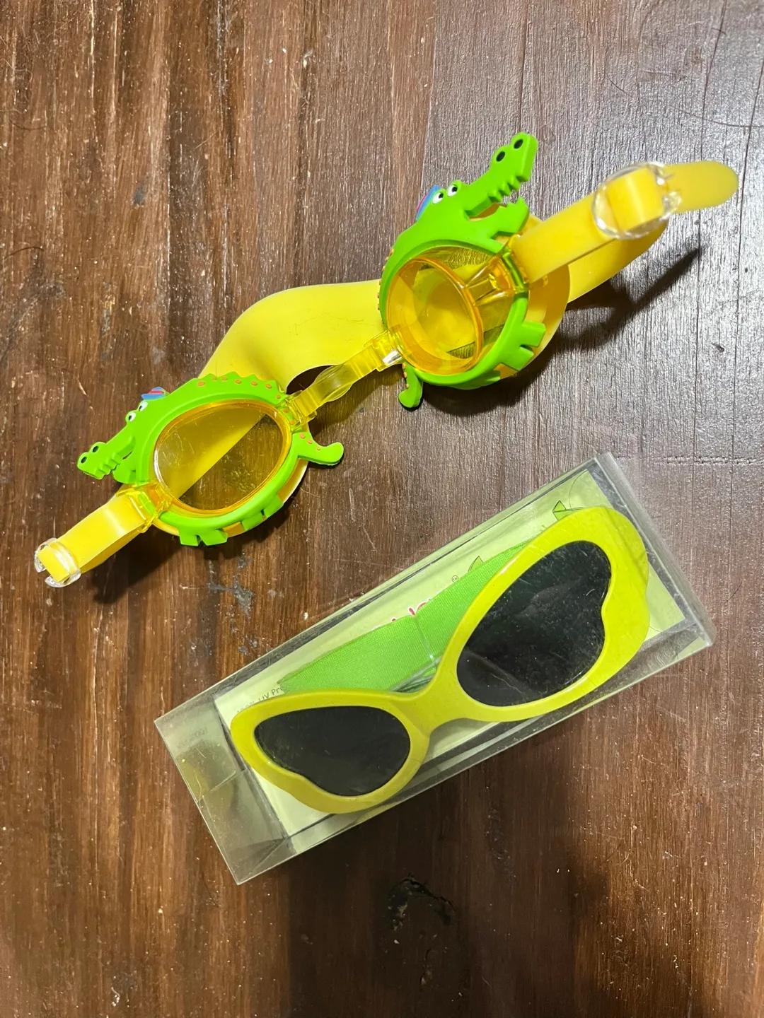 New Wee Wave Green Sunglasses Boys thumbnail