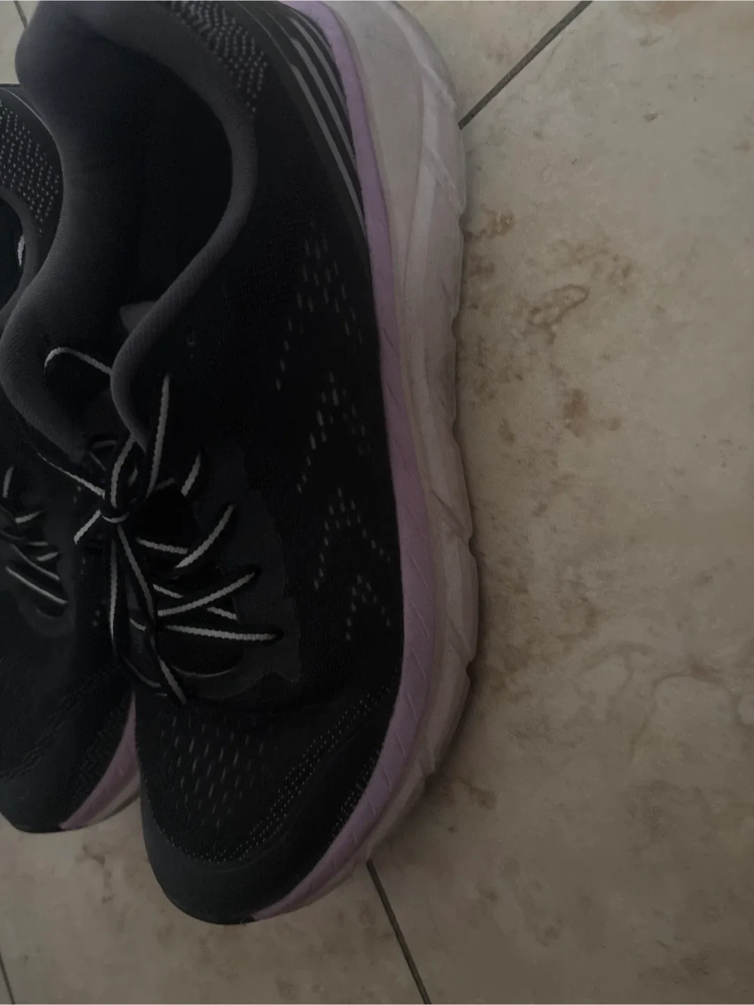 Avia size 11 women shoes image indicator(2)