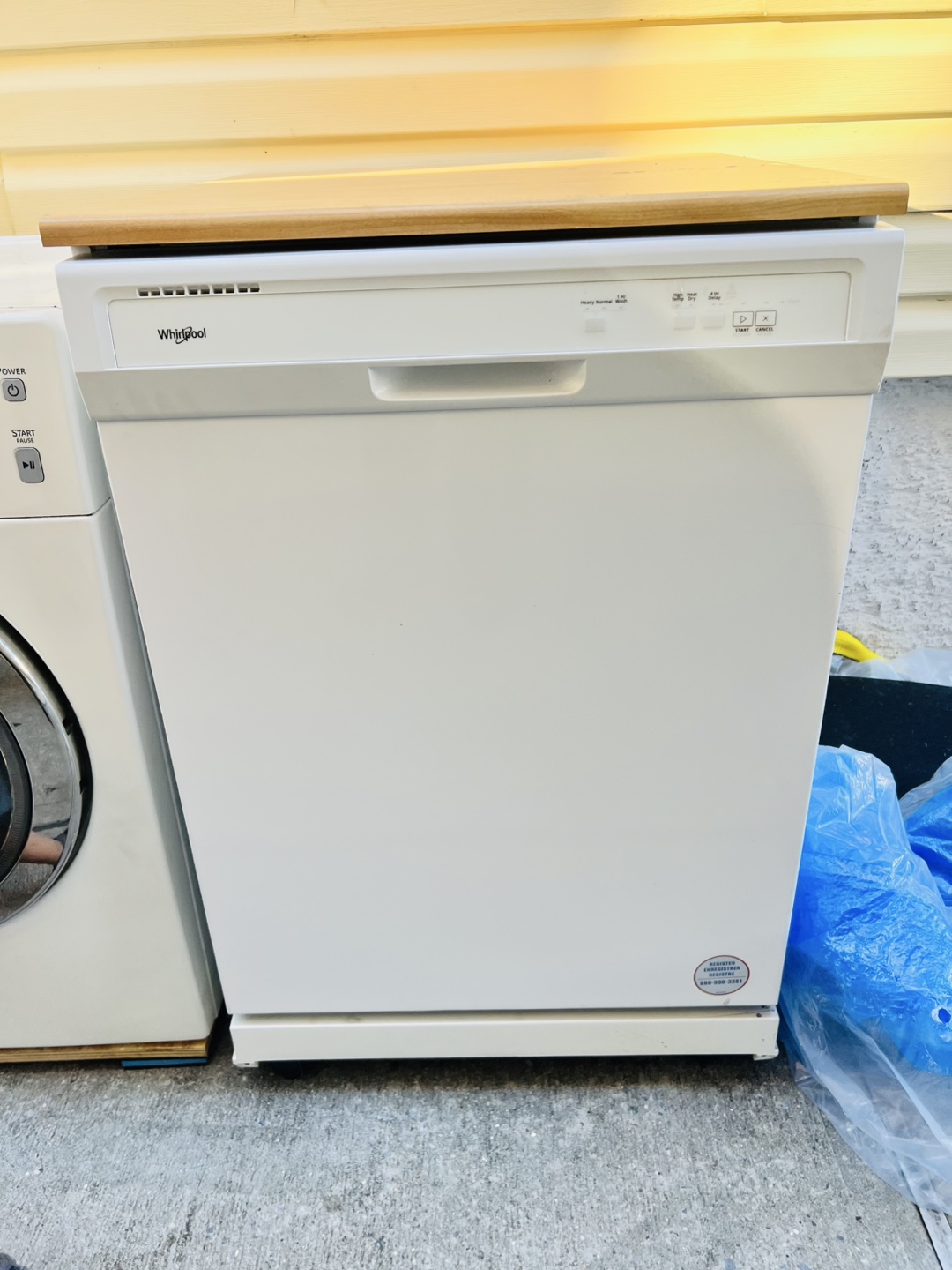 Whirlpool White Dishwasher
