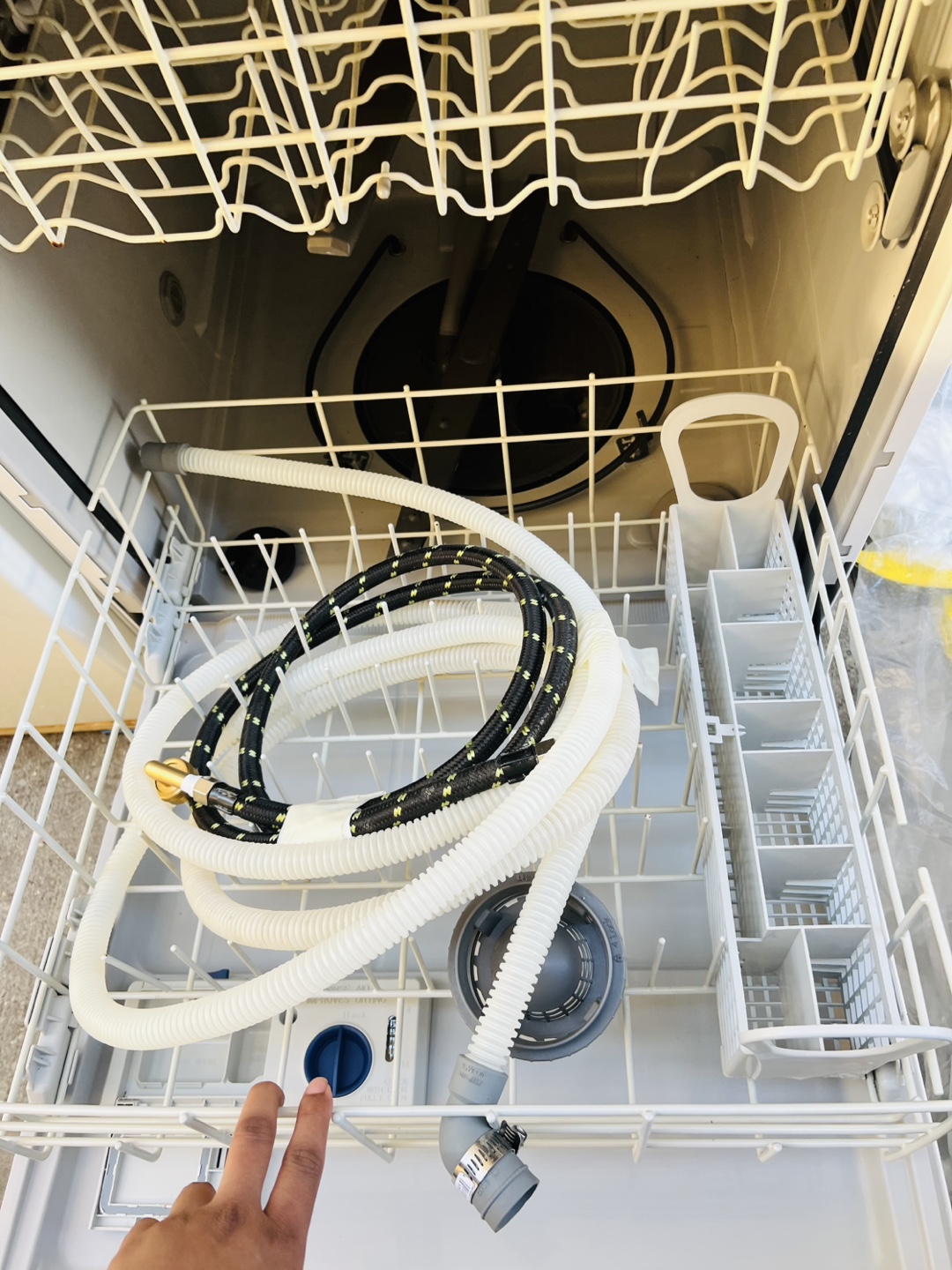 Whirlpool White Dishwasher - photo 5