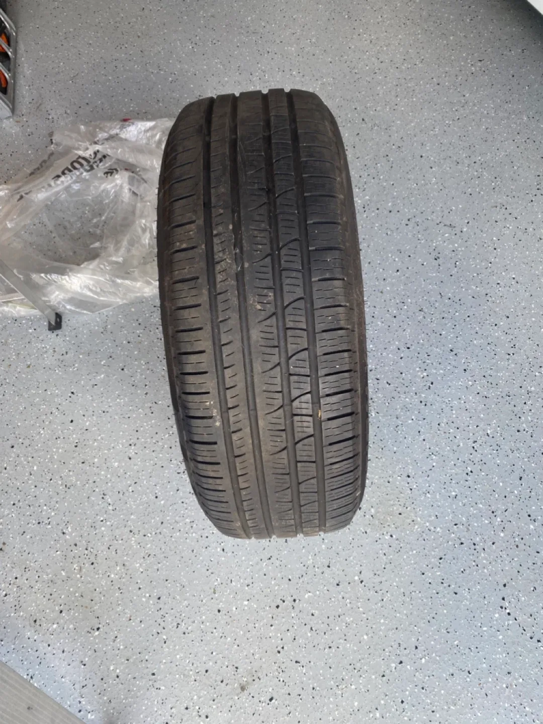 Pirelli Scorpion Verde 235/55 R19 Tire image indicator(7)