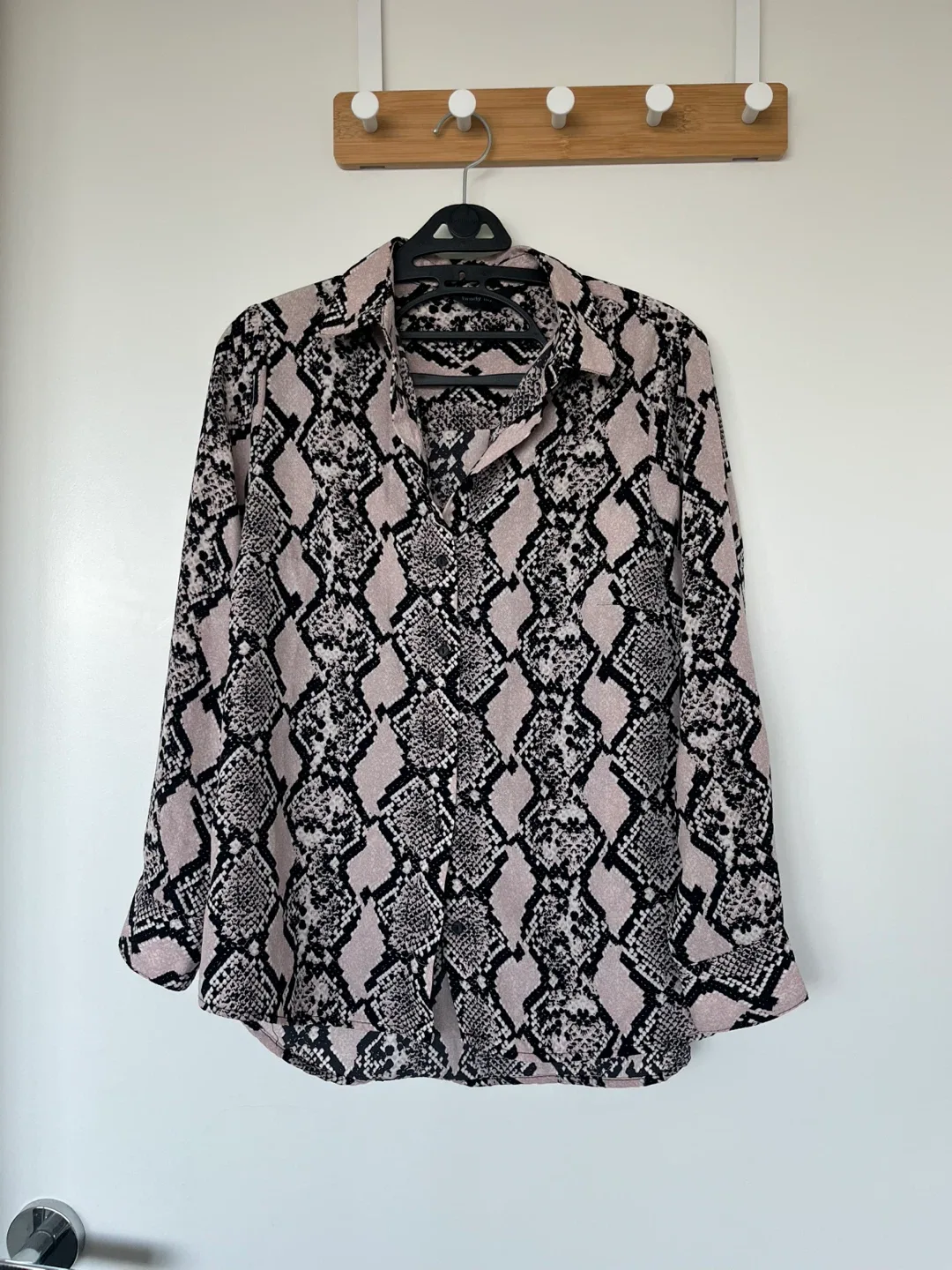 8 for $10: Women's Clothing Bundle image indicator(2)