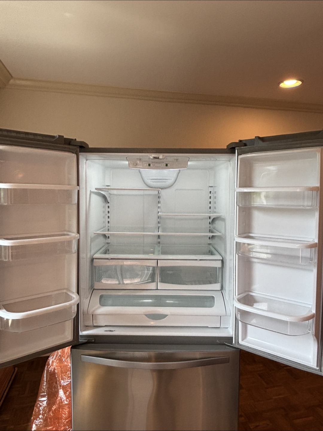 Whirlpool Refrigerator - Model WRF535SMBM00 - photo 2