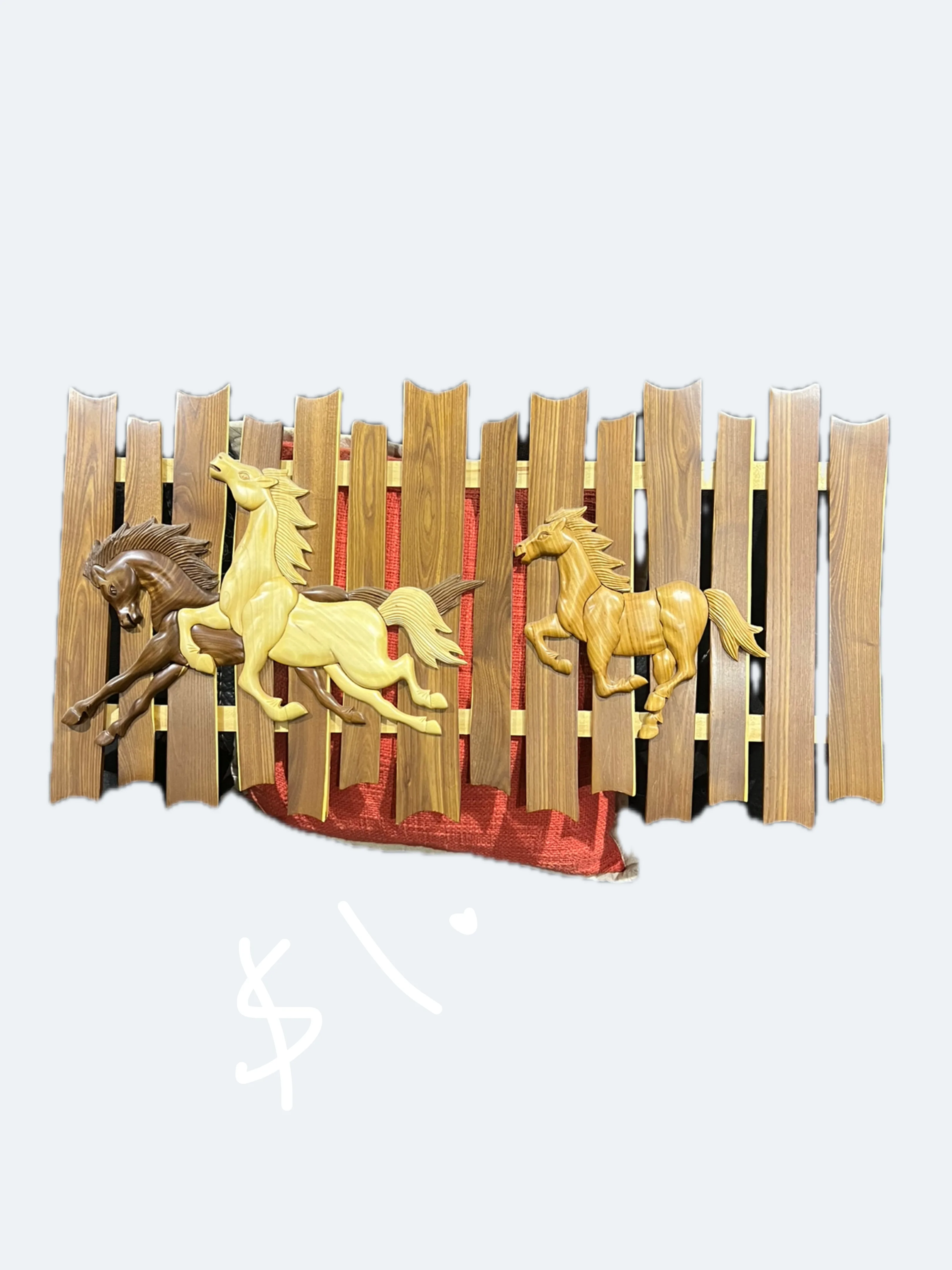 Home Decor - Round Table & Wall Art image indicator(3)