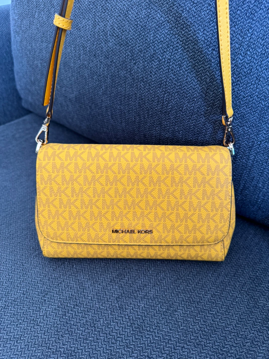 Michael Kors Medium Logo Convertible Crossbody Bag - photo 3