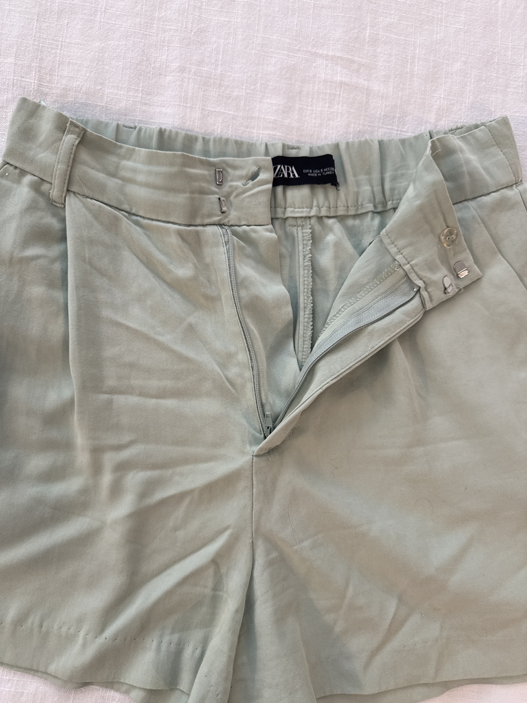 Zara Shorts - Sage Green, Size Small - photo 2
