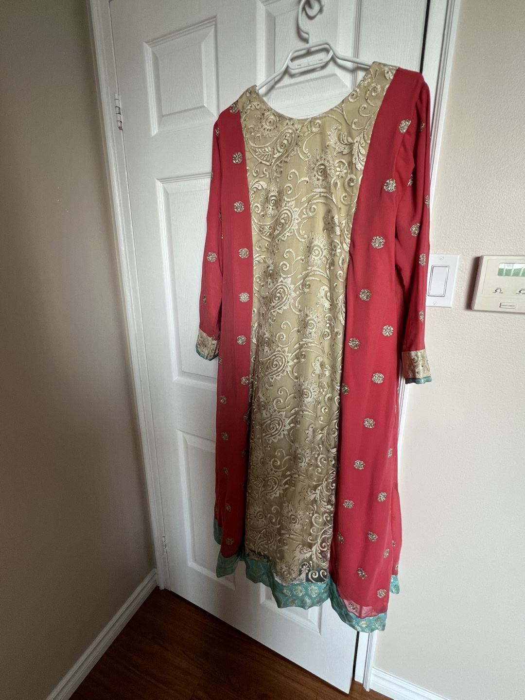 Women dress , preloved , L to XL