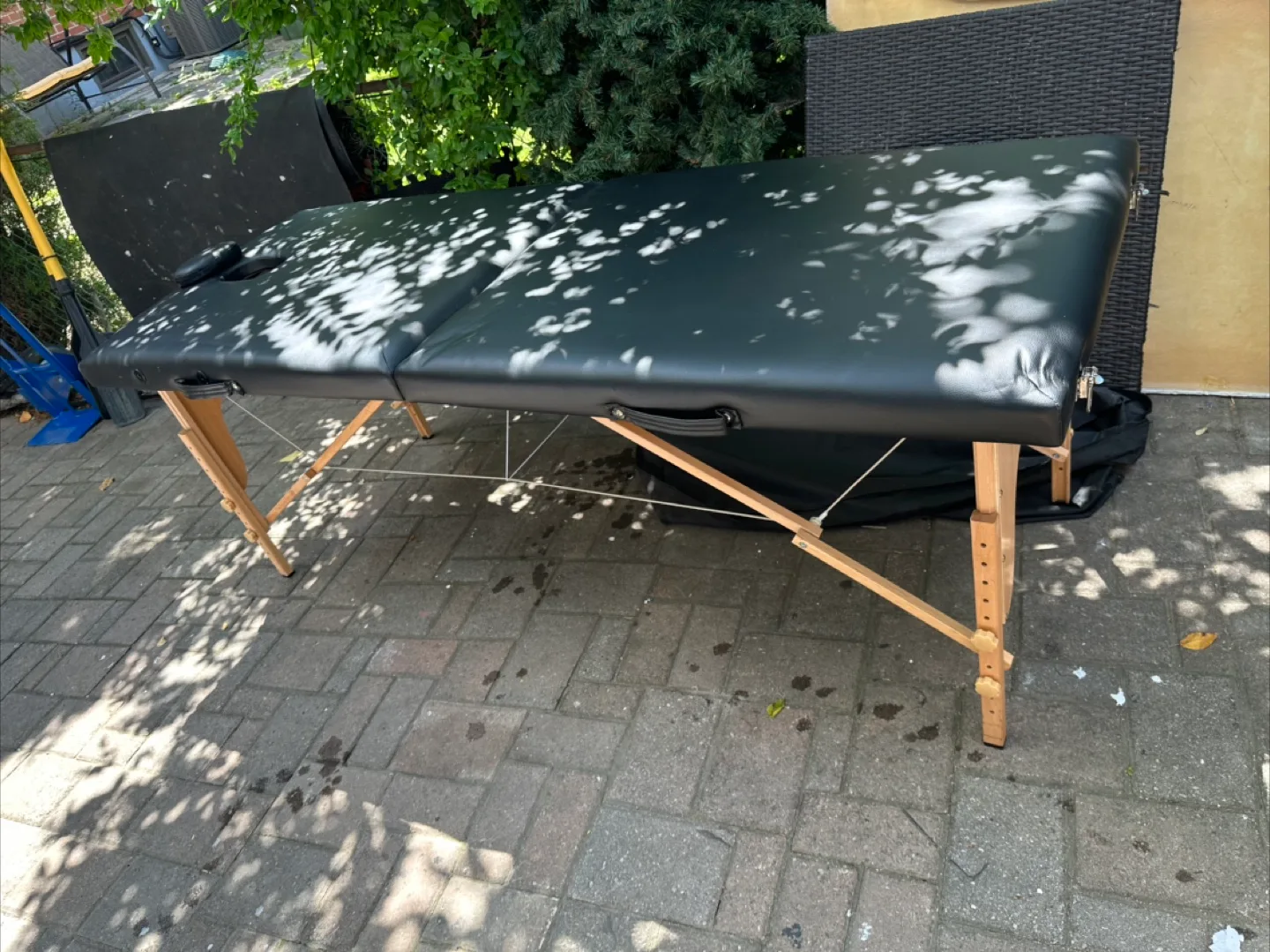 Portable Massage Table thumbnail