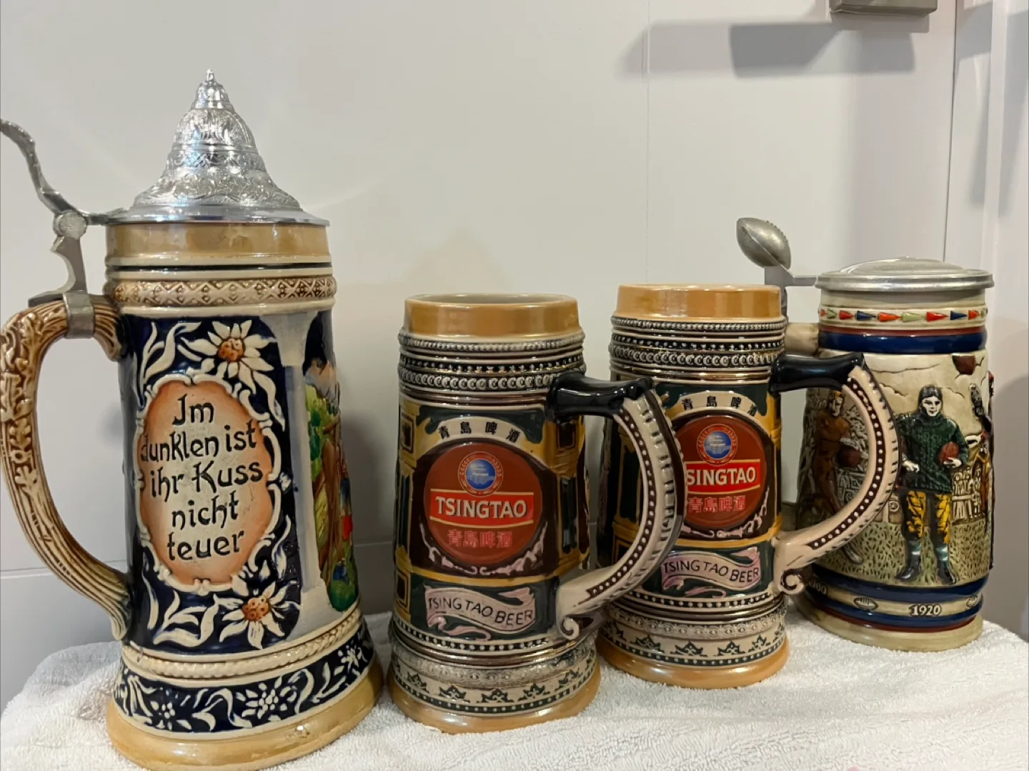 Beer mug steins thumbnail