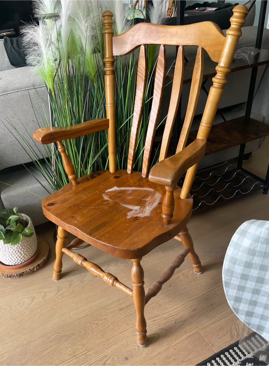 Wooden Armchair - Vintage Style image indicator(2)