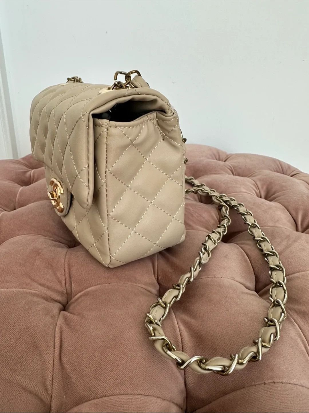 Beige Quilted Chain Bag thumbnail