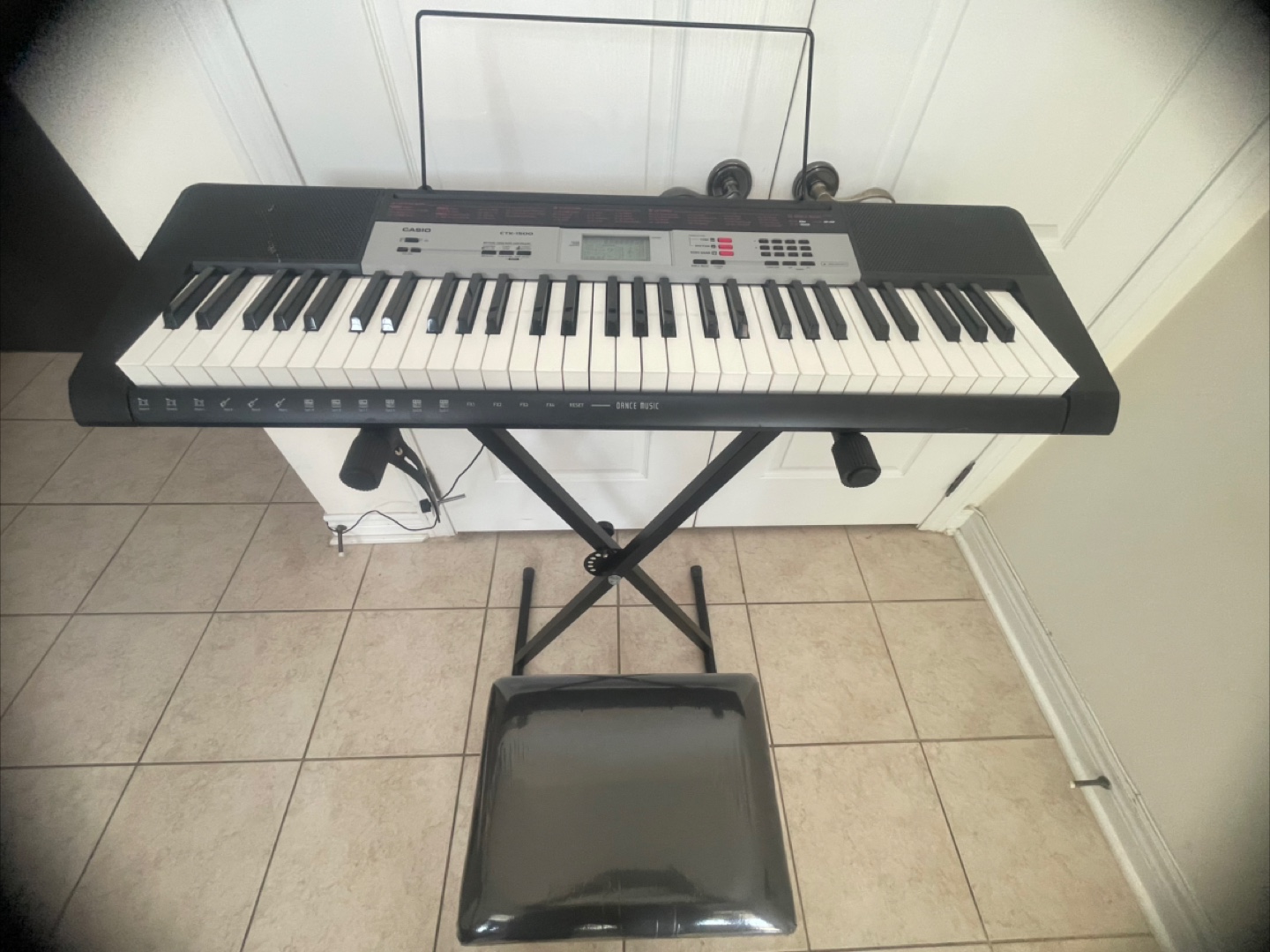 Casio CTK-1500 Keyboard w/ Stand & Stool