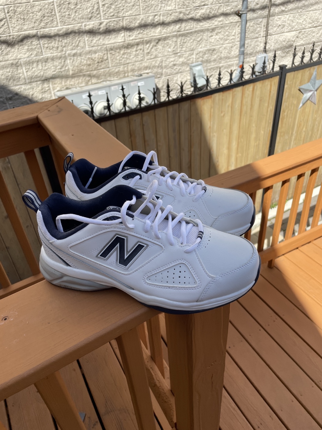 New Balance 624 White/Navy Men's Training Shoes