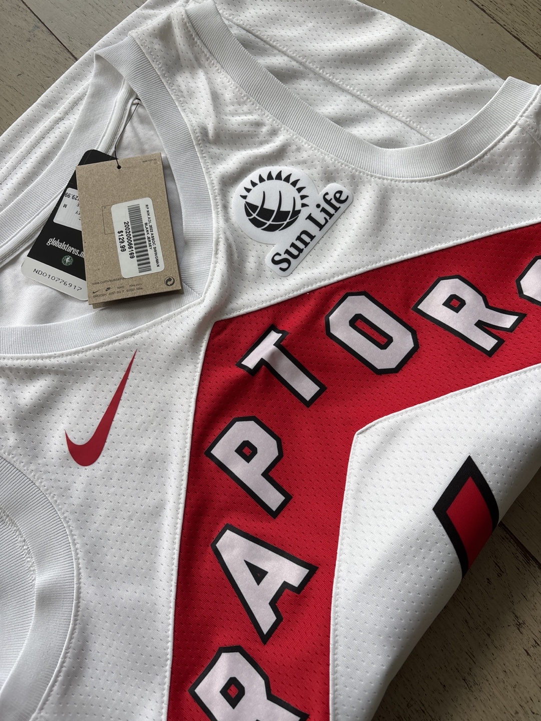 Nike Raptors Barnes #4 Jersey - Size M - photo 3