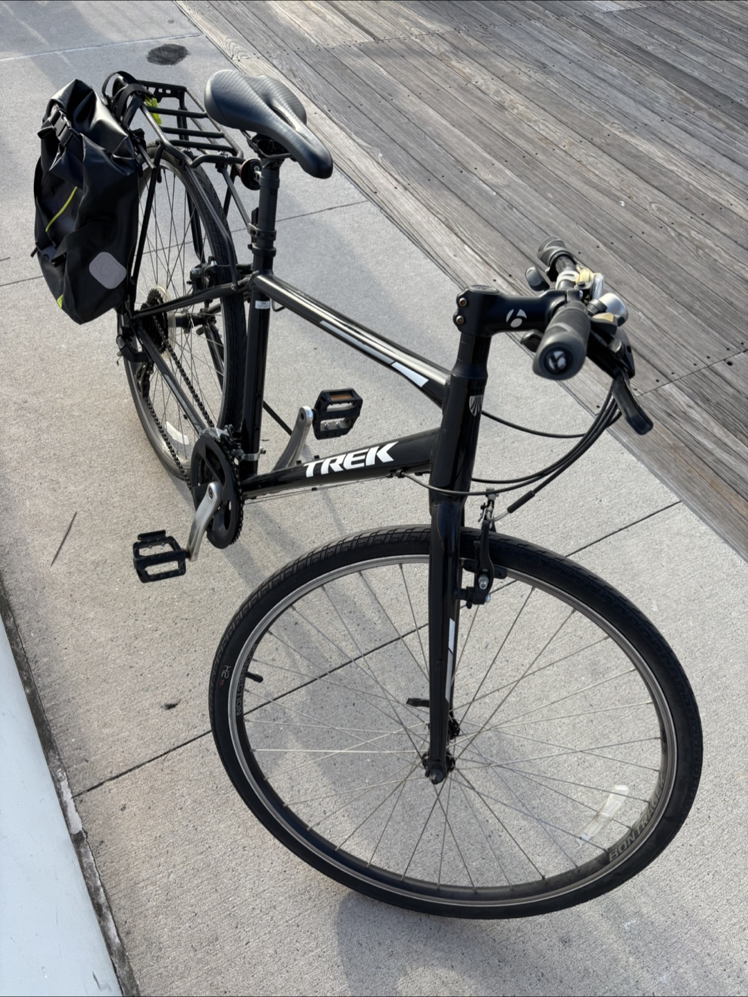 Trek Hybrid Bike with Rack and Waterproof Bags - photo 5