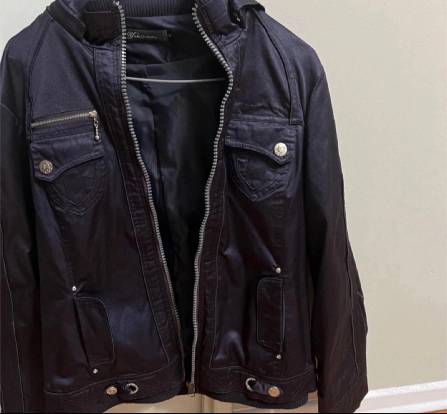 Leather Jacket for Free. Perfect for Fall and Early Winters