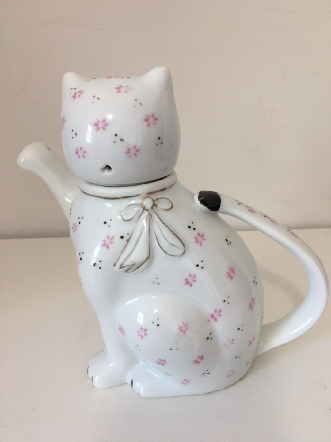 Vintage Cat Teapot - White with Floral Design - photo 2