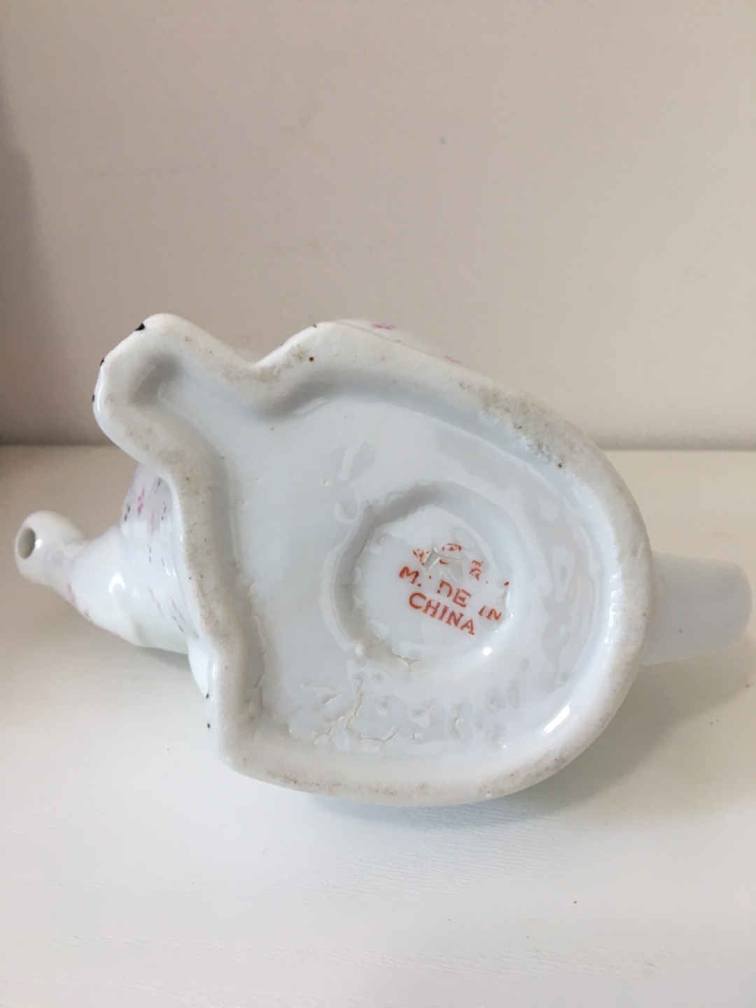 Vintage Cat Teapot - White with Floral Design - photo 4