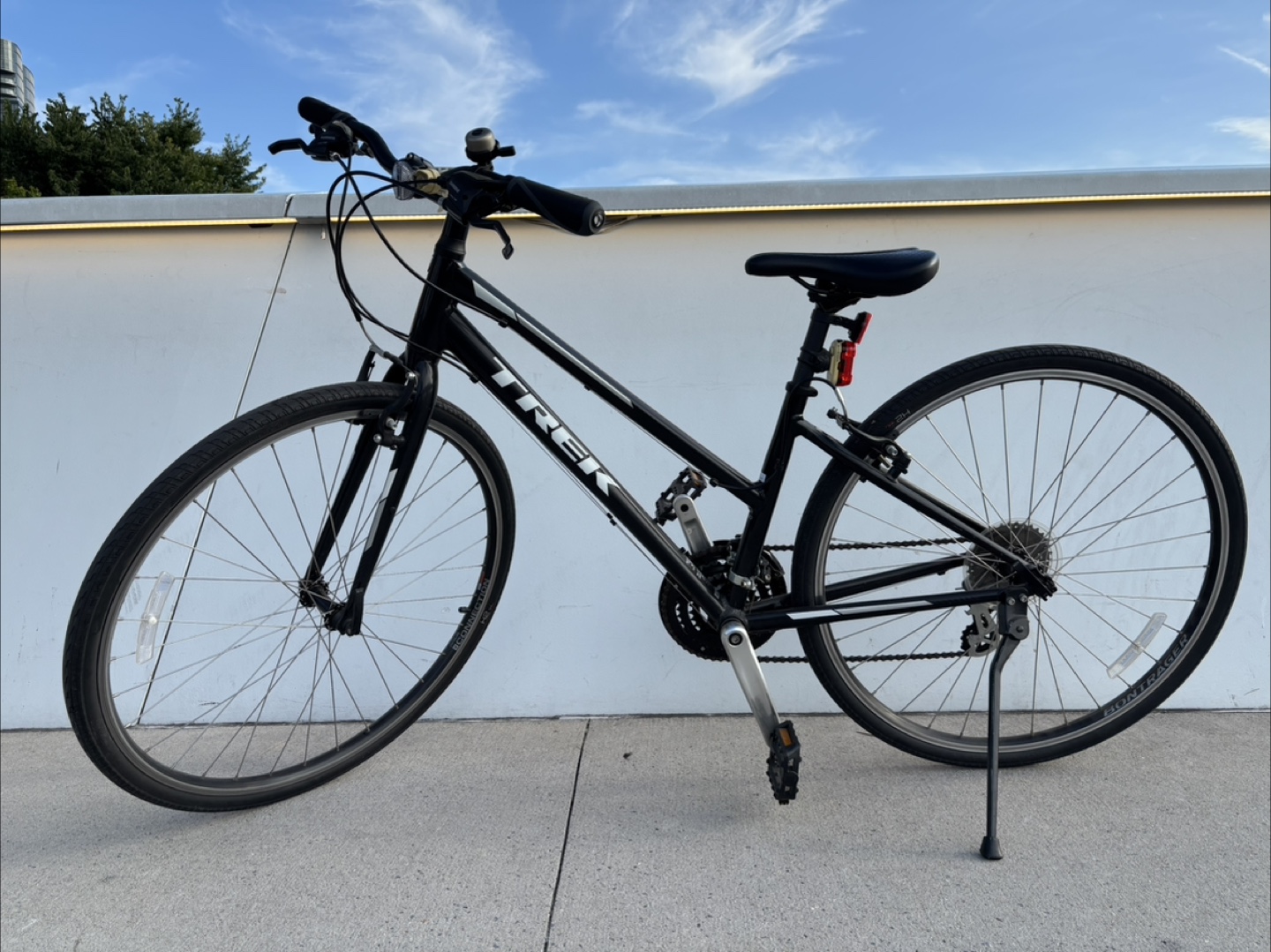 Trek Black Hybrid Women’s Bike